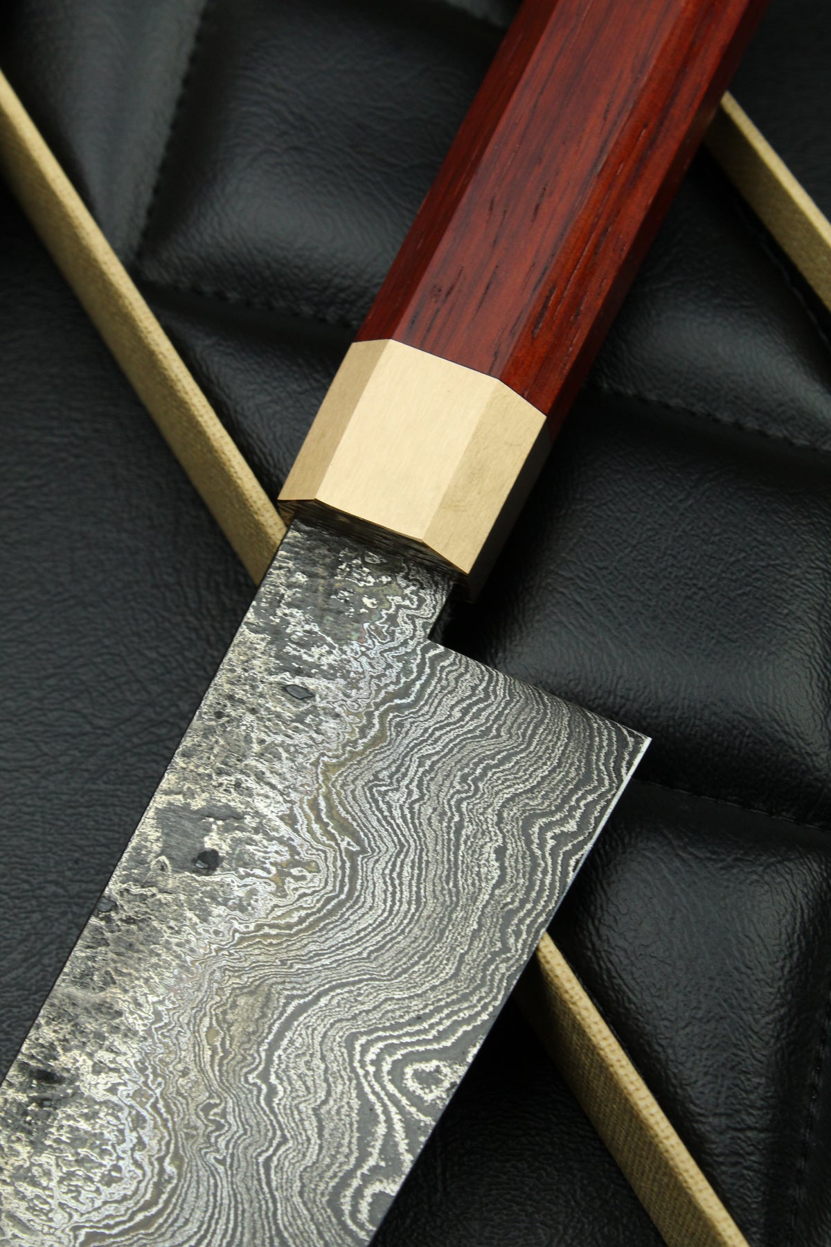 Padouk Damascus Santoku 215 Octagonal 2.1