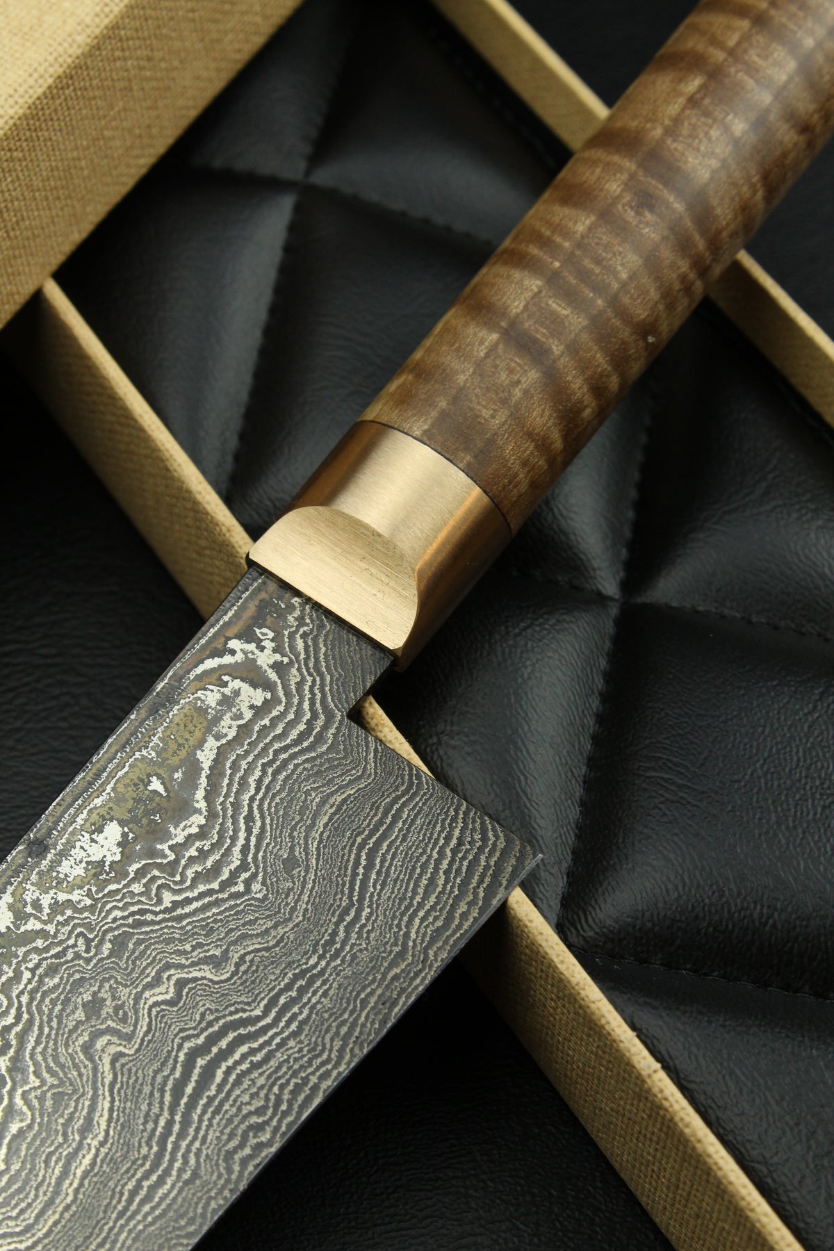 Damascus Santoku 500L German GR-Walnut