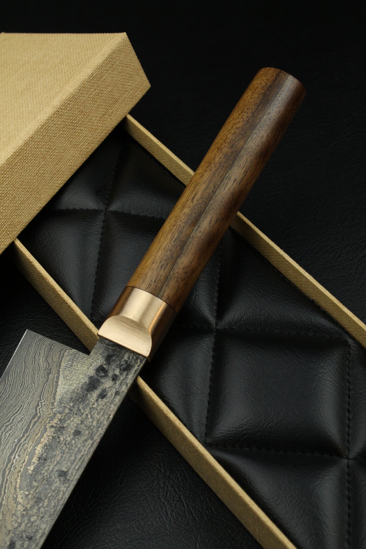 Damascus Santoku 500L Oval Patina