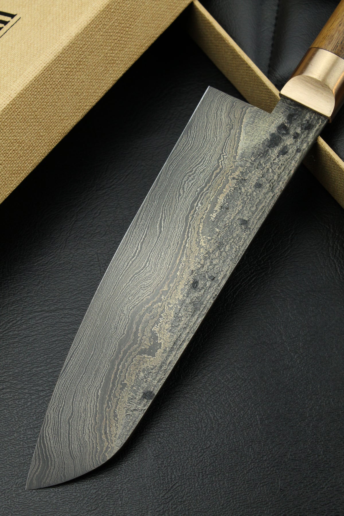 Damascus Santoku 500L Oval Patina