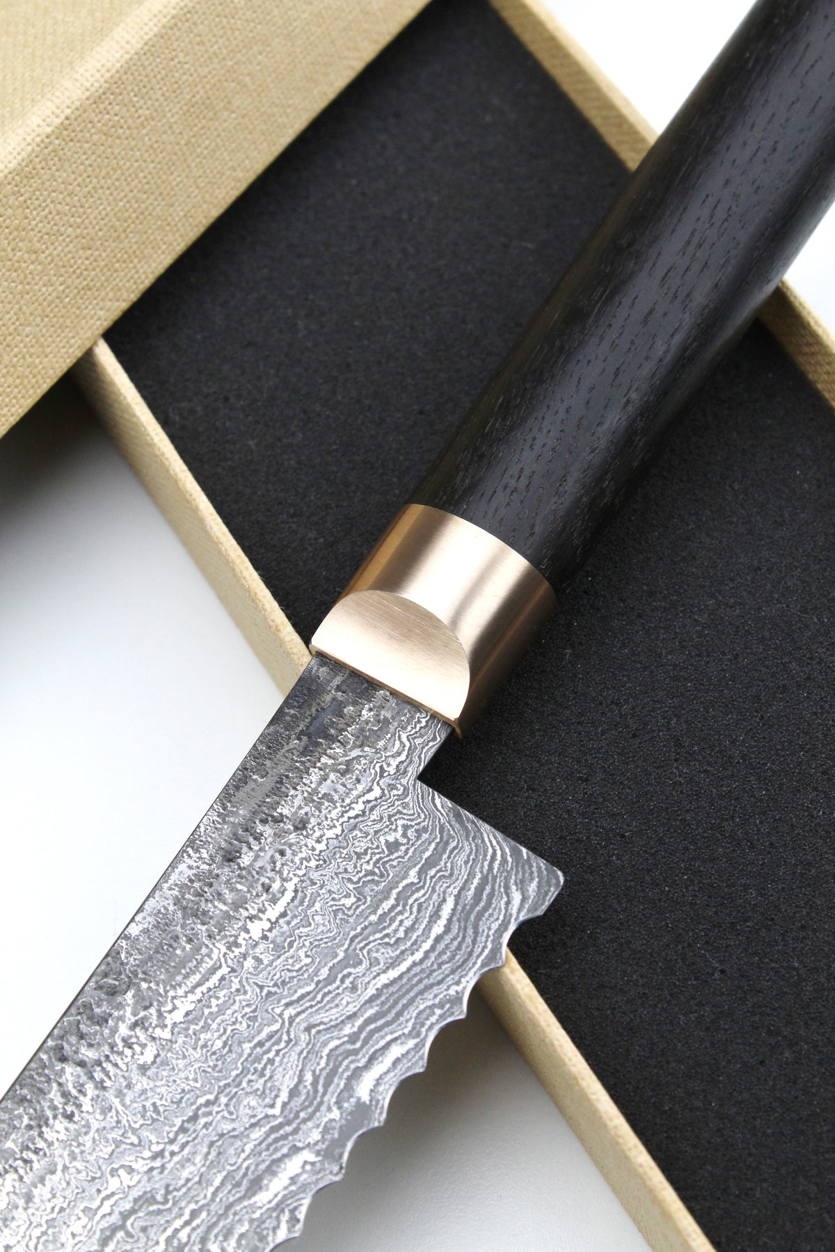 Breadsword HK Oval