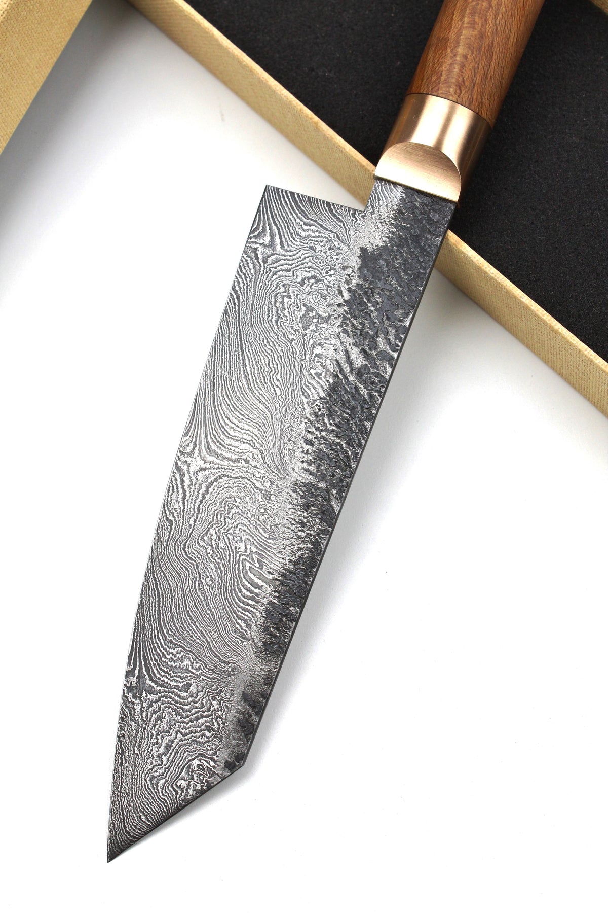 Damascus Santoku 320L Elmwood