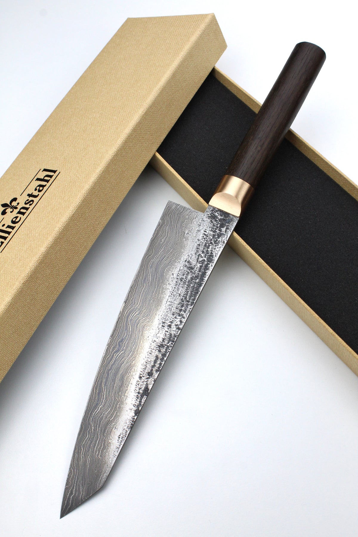 Gyuto Damascus Bog Oak Oval