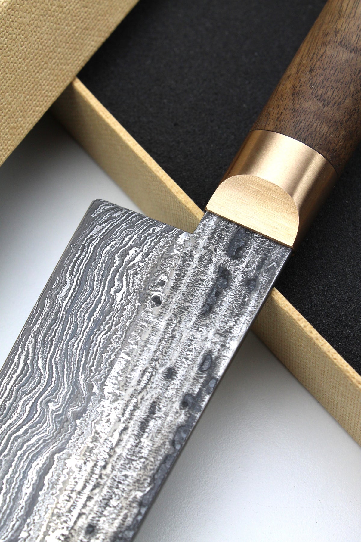 Damascus Gyuto HK Walnut