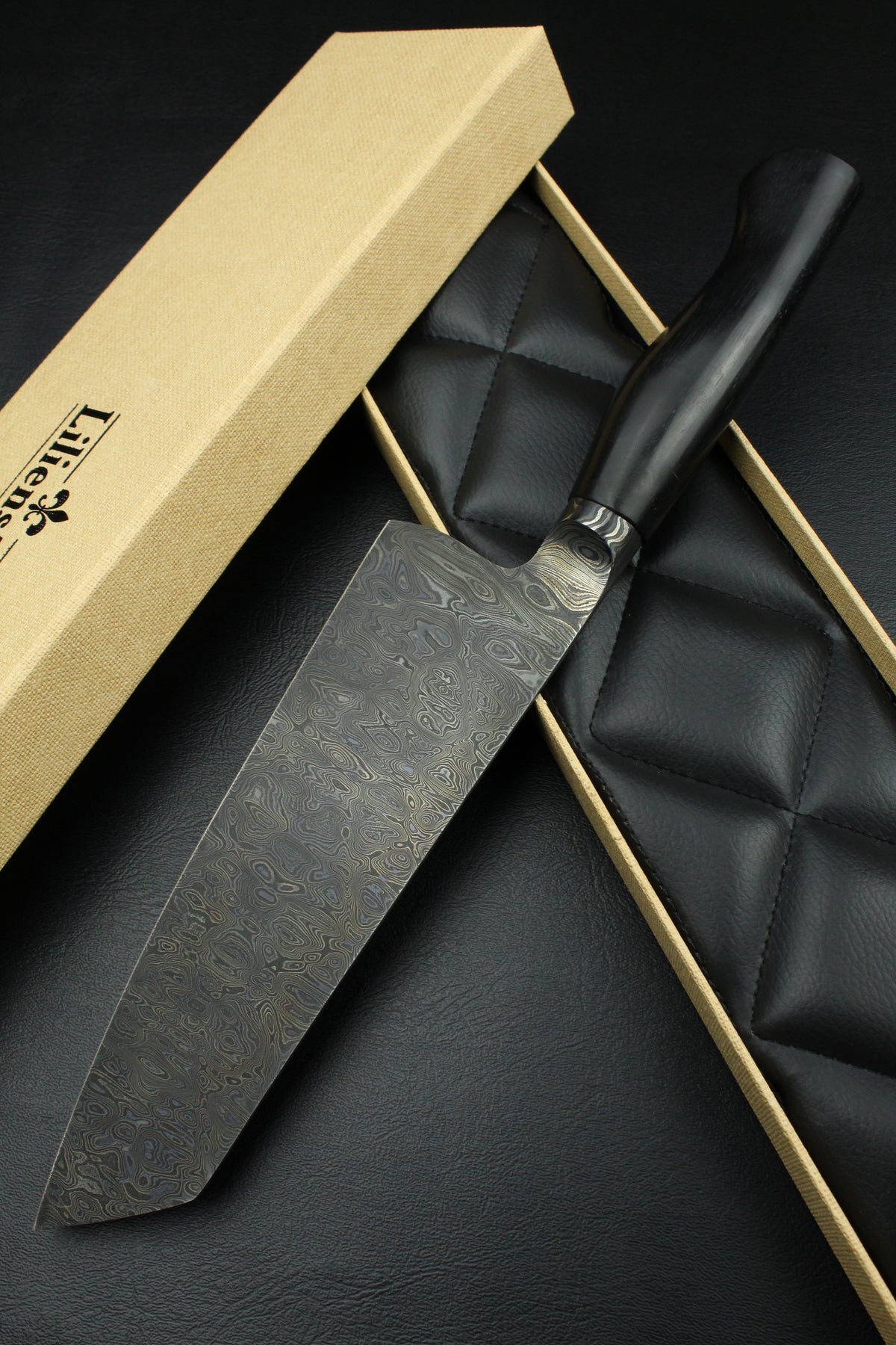 All Black Santoku 200