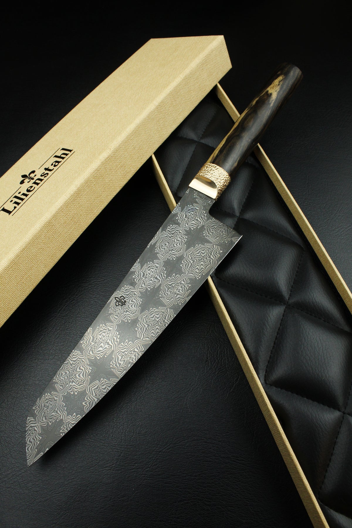 Gyuto Black Star B&W Ebony Oval Damascus