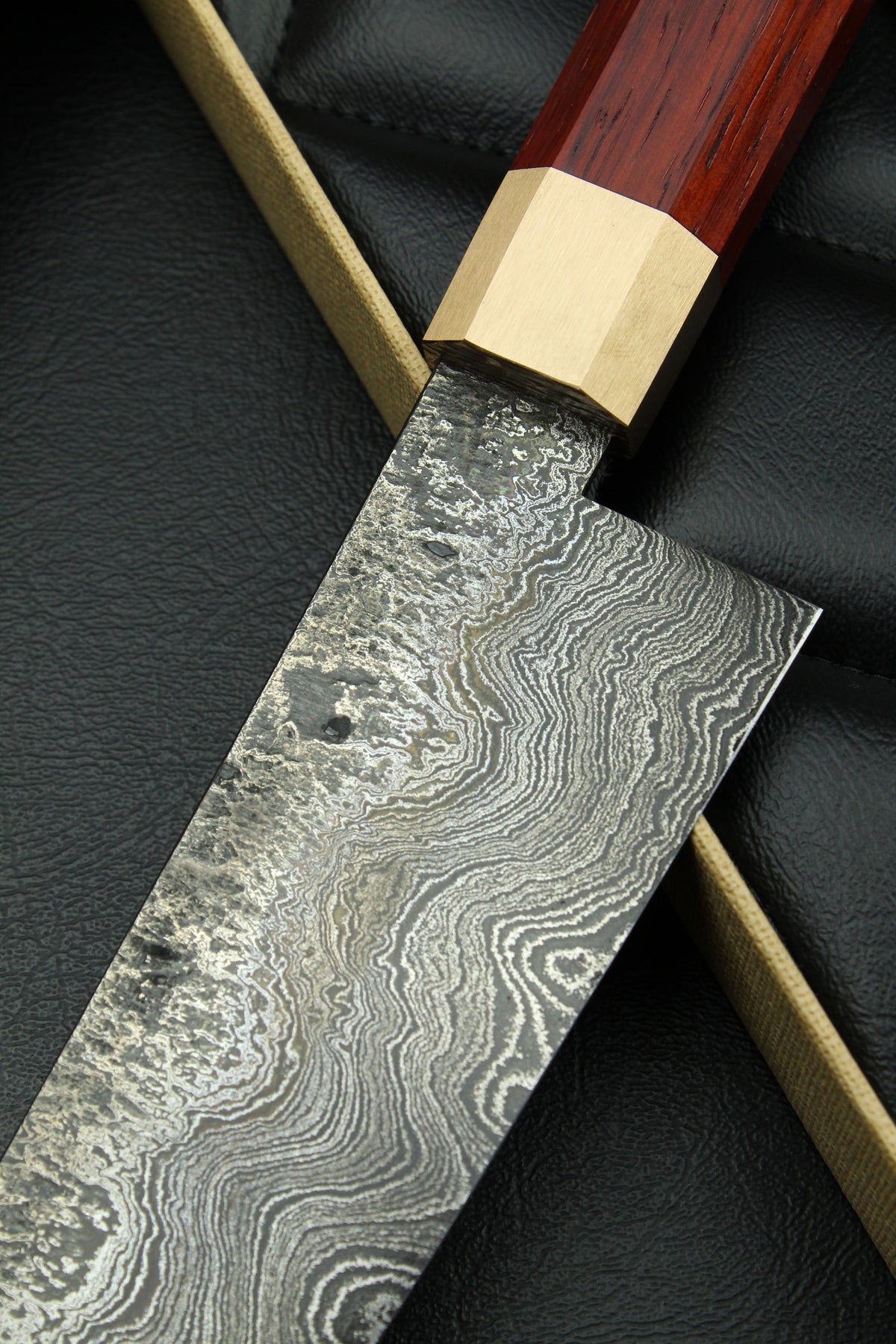 Padouk Damascus Santoku 215 Octagonal 2.1