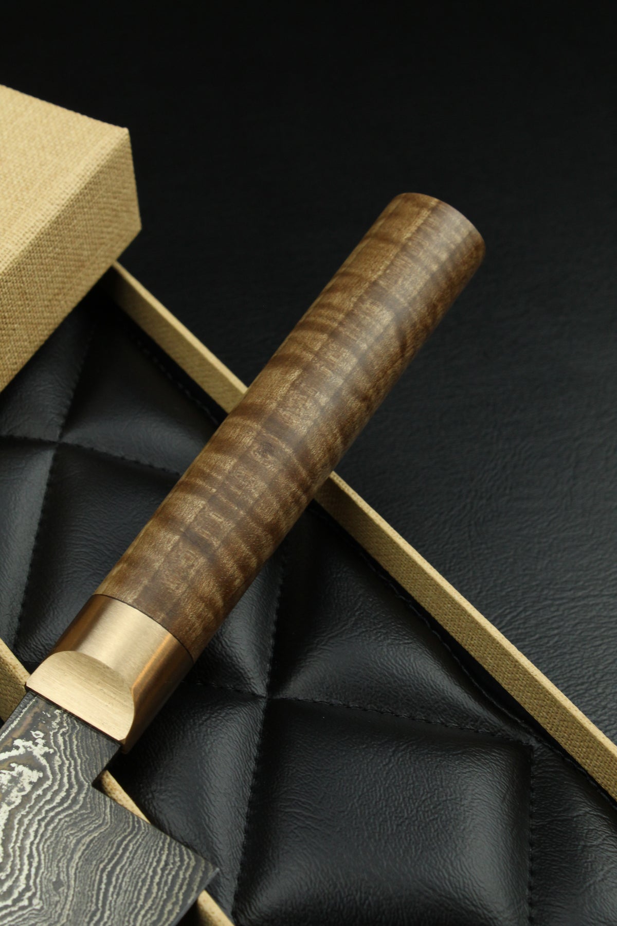 Damascus Santoku 500L German GR-Walnut