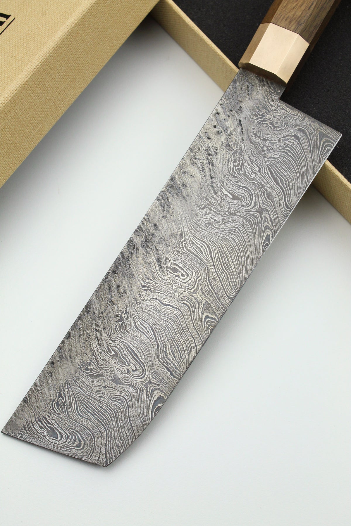 Nakiri Walnut