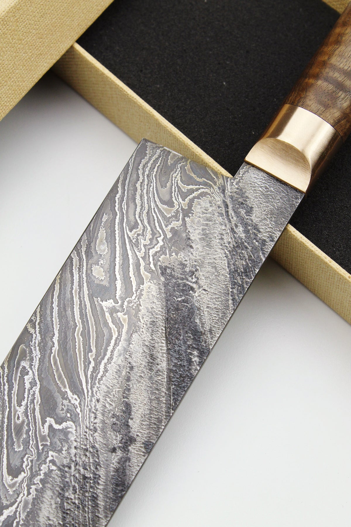 Nakiri Walnut Oval