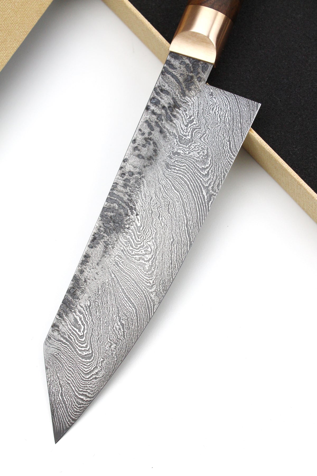 Damascus Santoku 320L Torsion