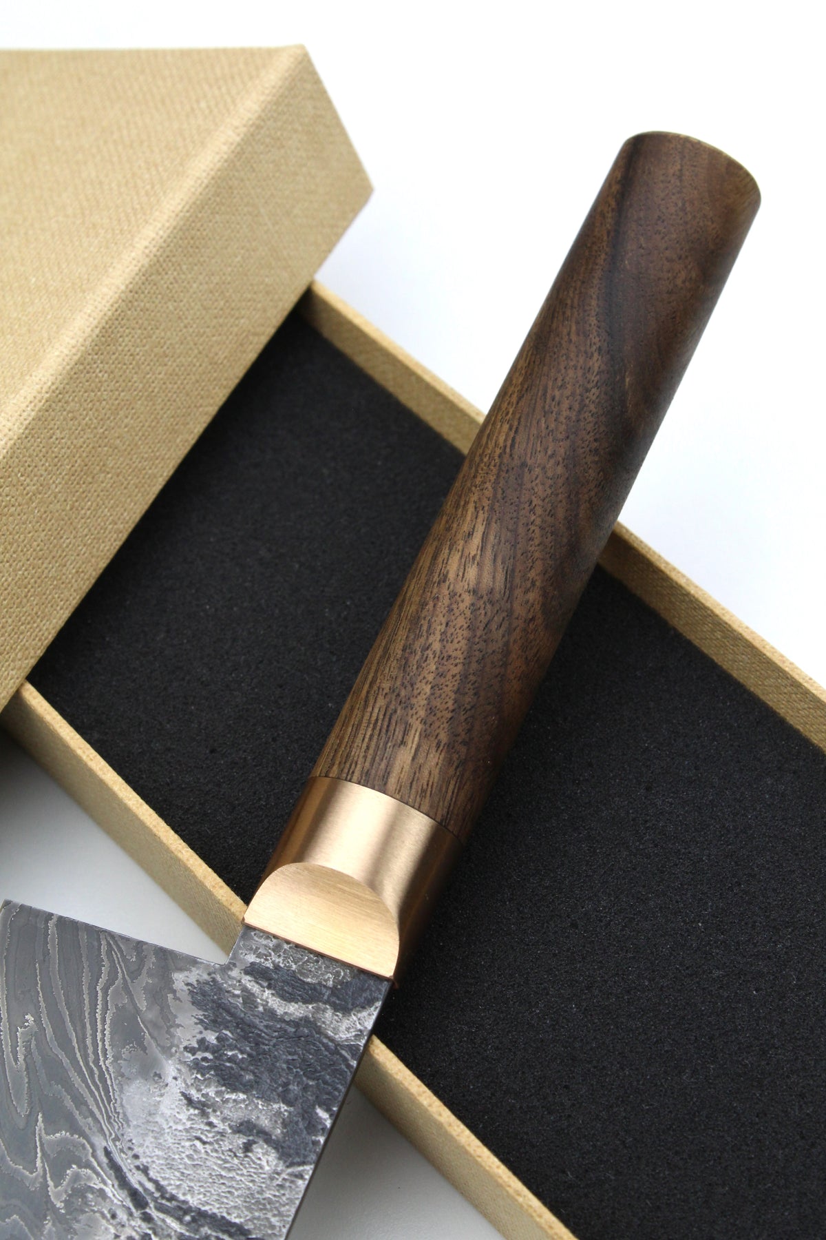 Nakiri Walnut HK Torsion