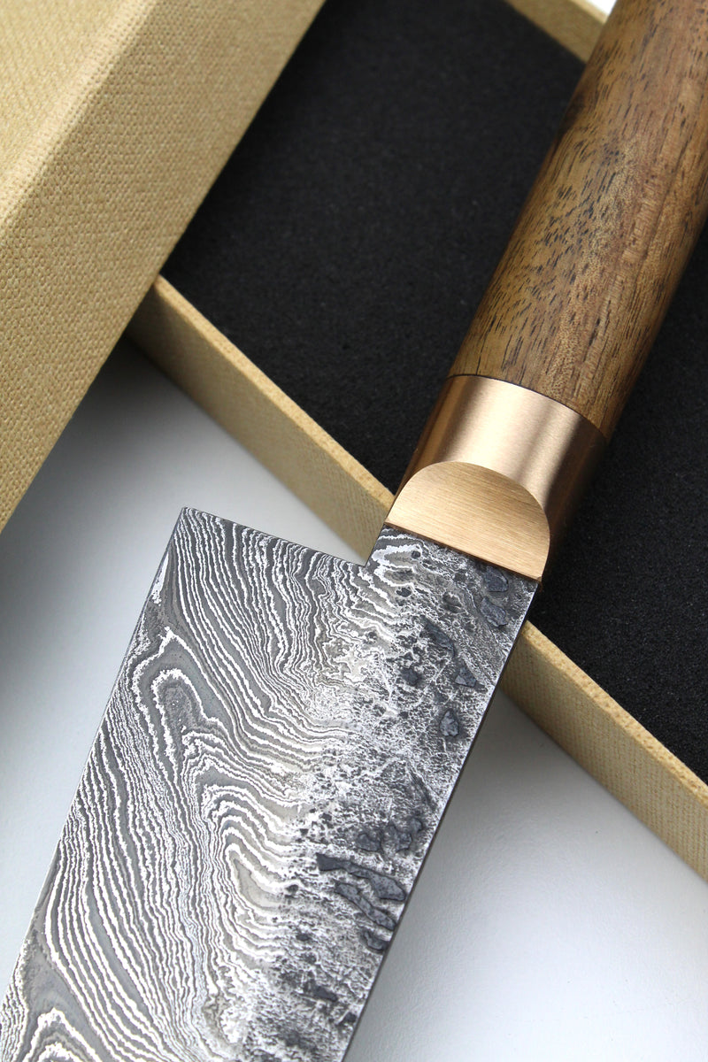 Gyuto Damascus HL Torsion Walnut