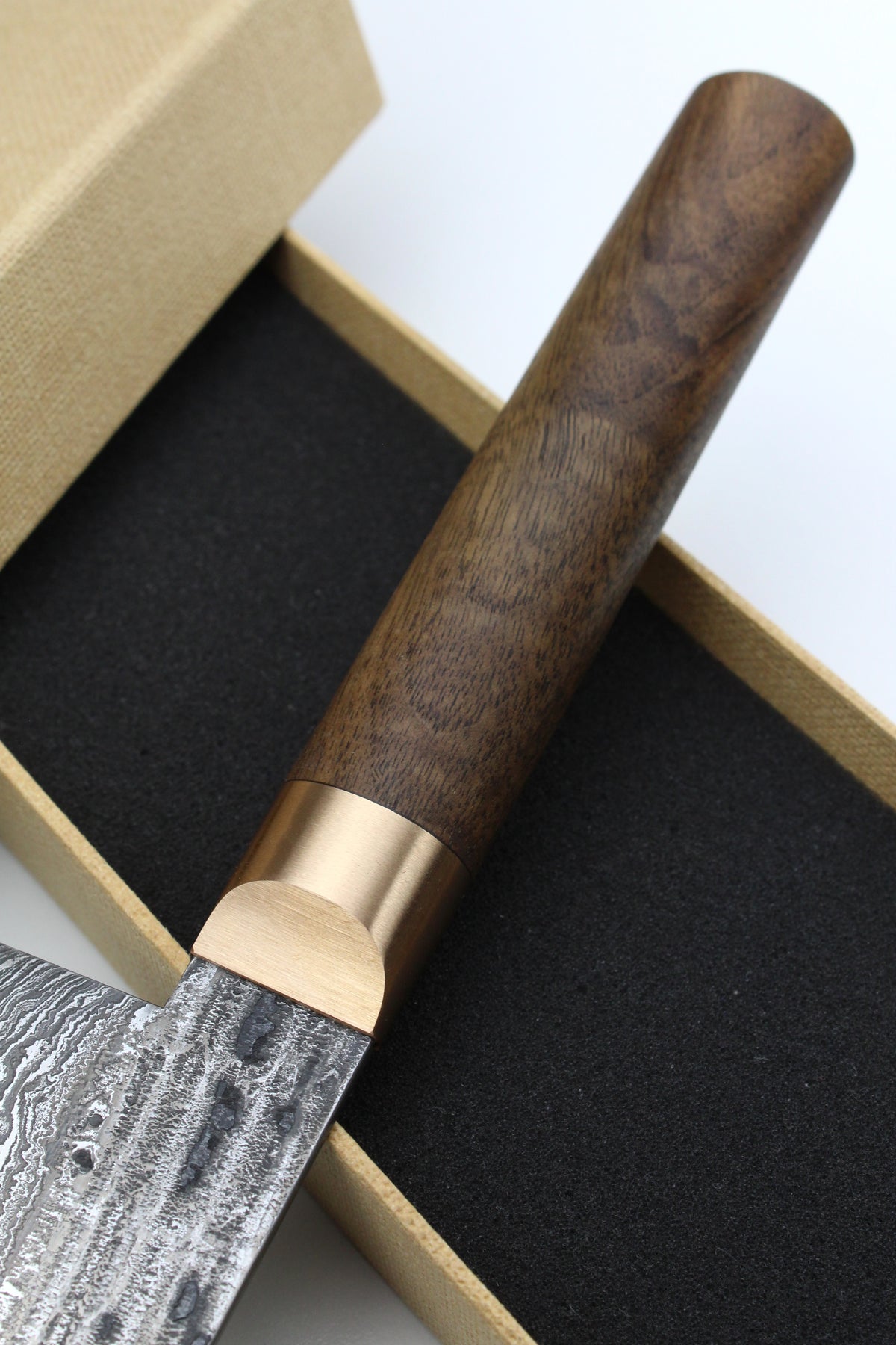 Damascus Gyuto HK Walnut