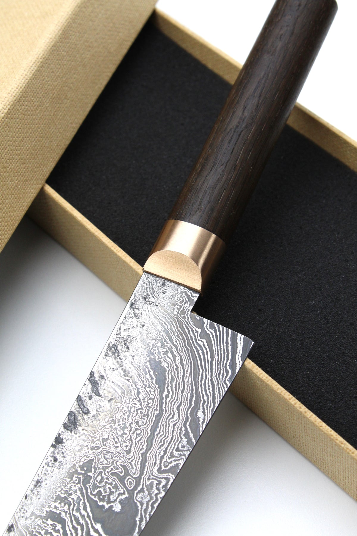 M-Santoku 320L Bog Oak