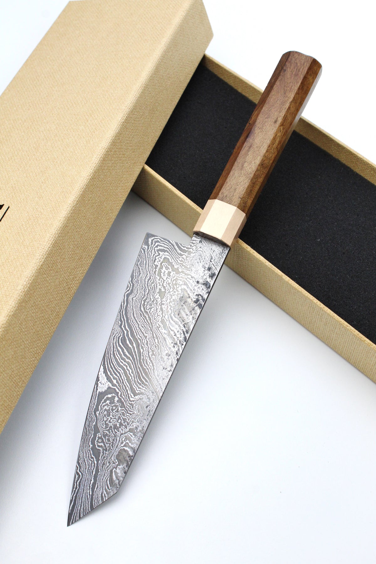 M-Santoku Torsion Walnut