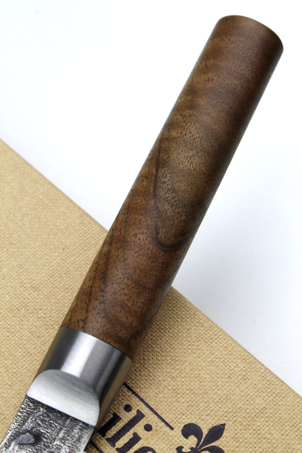 Damascus Gyuto 500L Walnut