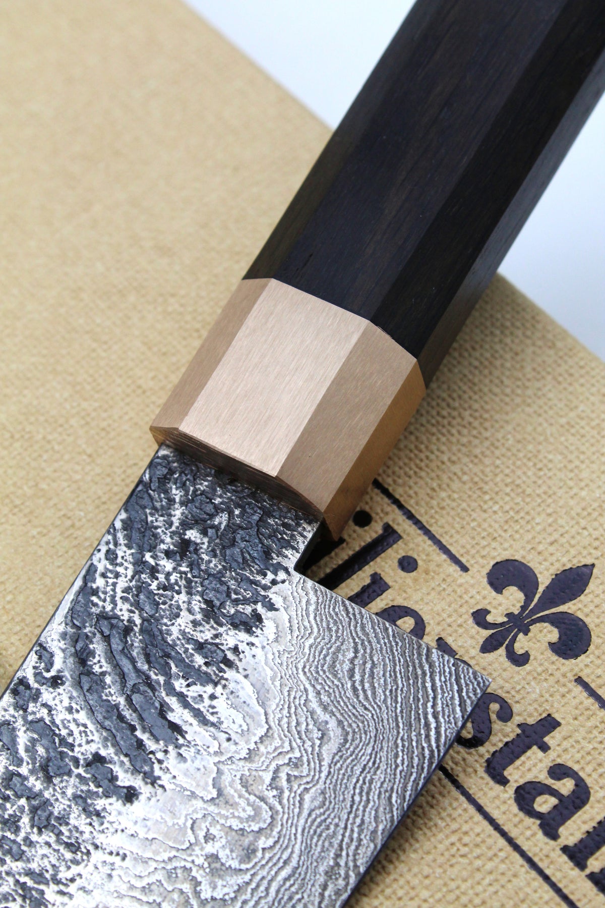 Damascus Gyuto Bog Oak Octagonal Torsion